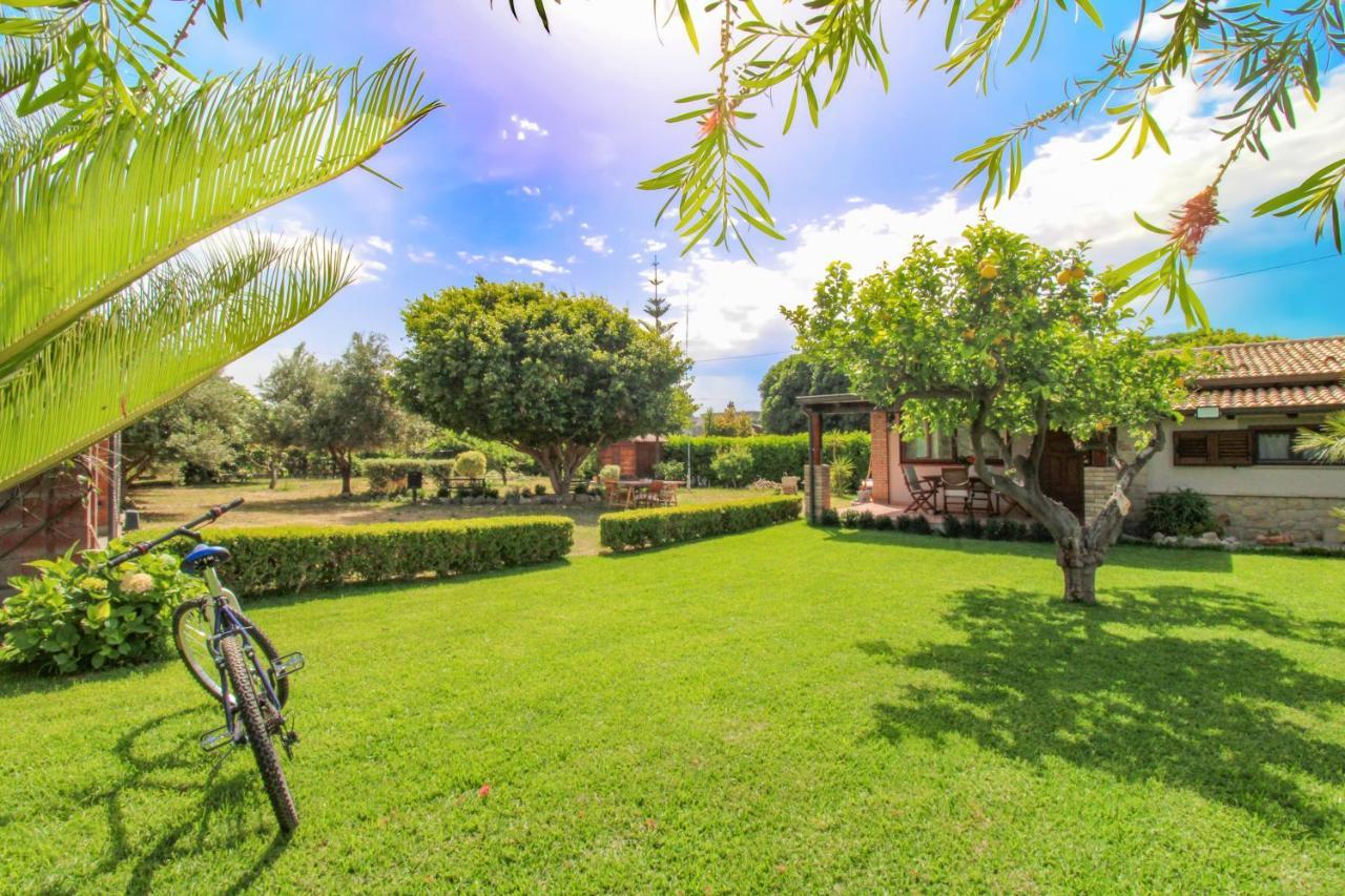 Villa La Casa Di Lina - Capo D'Orlando, Casa Con Ampio Giardino Exterior foto