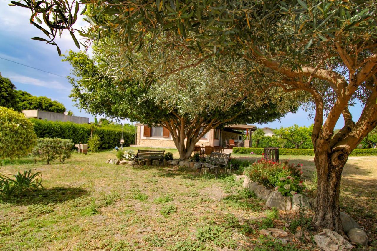 Villa La Casa Di Lina - Capo D'Orlando, Casa Con Ampio Giardino Exterior foto