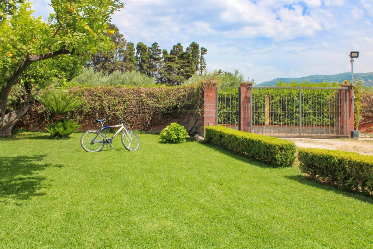 Villa La Casa Di Lina - Capo D'Orlando, Casa Con Ampio Giardino Exterior foto